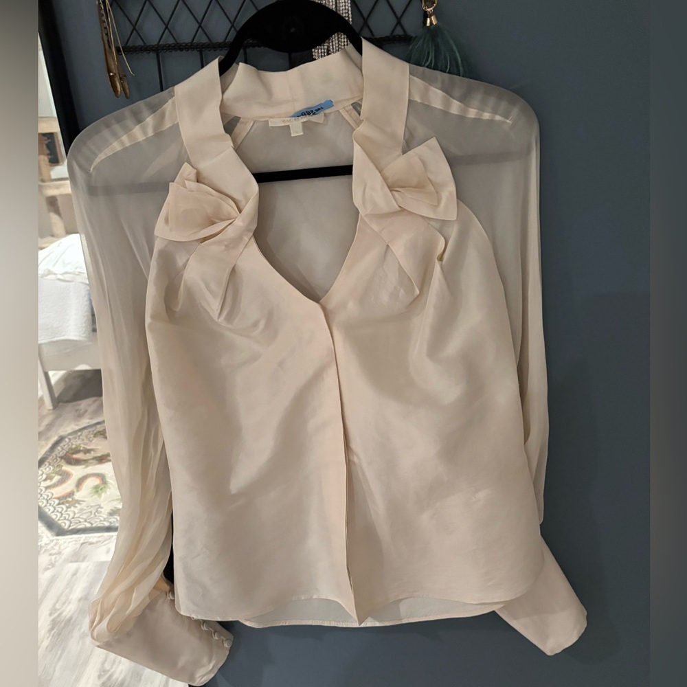 Zac Posen 100% silk Cream Blouse